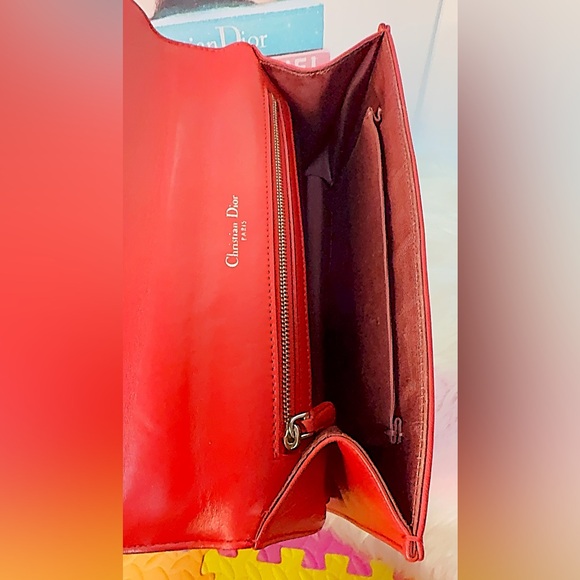 Dior/ Diorama leather crossbody bag - Picture 10 of 11